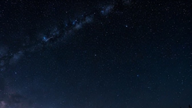 Gece yıldızlara baktığınızda aklınıza gelen en derin hatıra nedir?