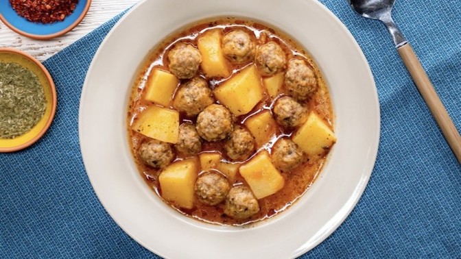 Sulu köfte sever misiniz? En sevdiğiniz etli yemek nedir?