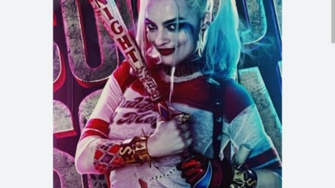 Harley Quinn ile beyzbol ⚾ maçı yapmak ister miydiniz?