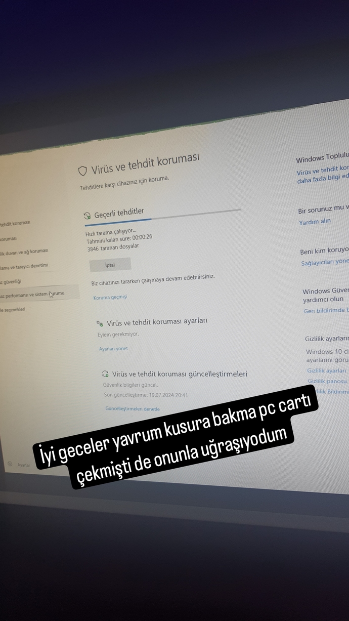 Erkekler, Bilgisayarda işim var diyip yazmayan insan?