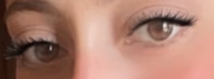 Sizce göz rengim ne renk çözemedim?