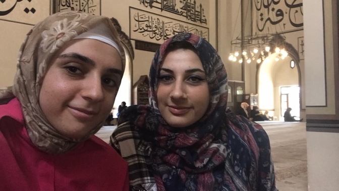 Arkadaşlar bugün ulu camiye geldim. namazımızı?