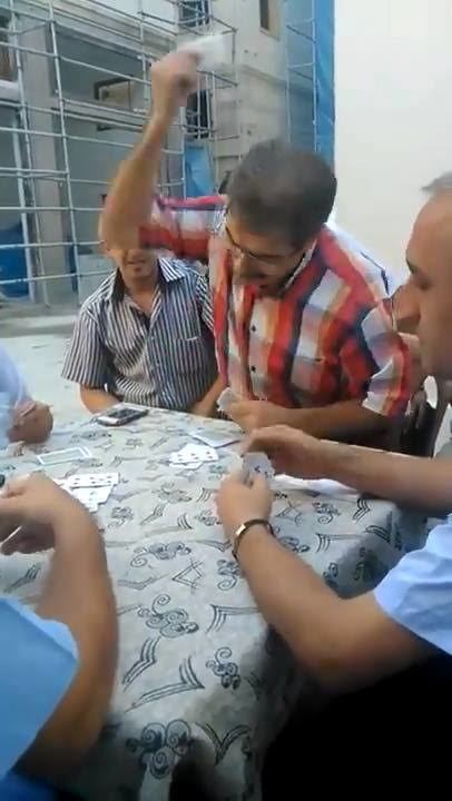 Senin aşkının kaç yüzü vardır?