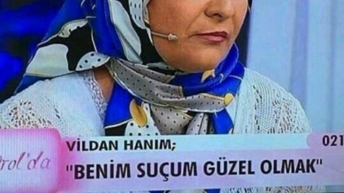Kendini övmek kadar ahmakça bir şey var mı?