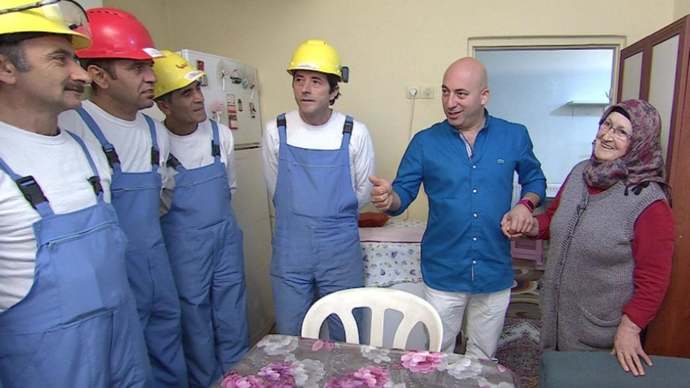 Mimar Selim Bey, Yaptığım evlere gitmekten korkuyorum. dedi. Evim Şahane programını izlediniz mi?