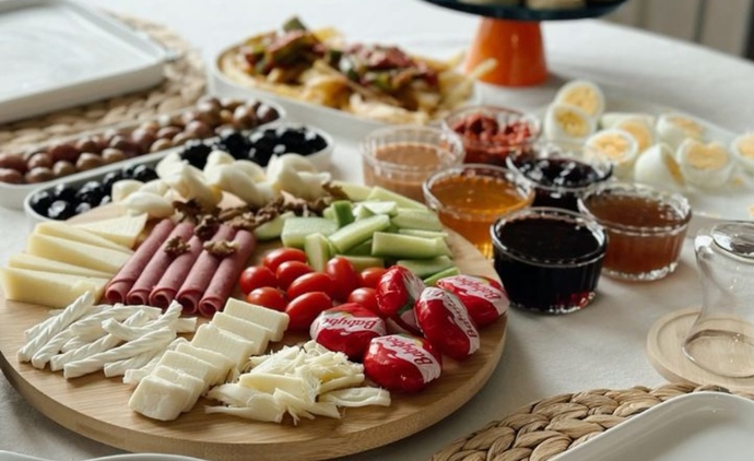 Kahvaltıda asla vazgeçmem dediğin üç şey nedir?