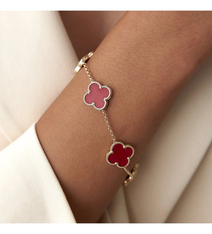 Van Cleef bileklik anlamı ne?