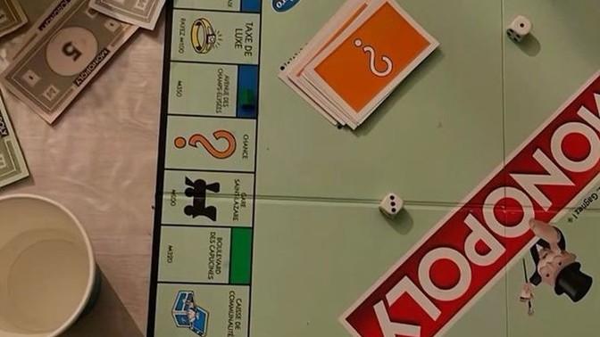 Oyun oynarken kaybetmemek için çeşitli çirkeflikler yapar mısınız?