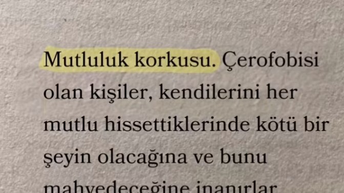 Mutluluğua mı yabancısın, kendine mi?
