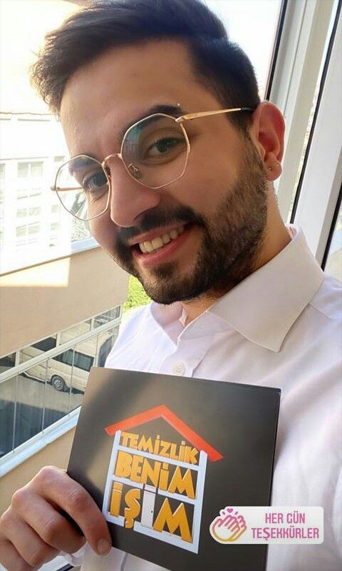 Kadir Ezildi gibi temizlik ve düzen sevdalısı biri ile evlenmek zor mudur yoksa avantajlı mıdır?
