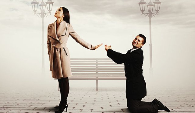 Kadınlar özür dilediğinde erkekler hemen affederken, erkekler özür dilediğinde neden günlerce uzatıyorsunuz?