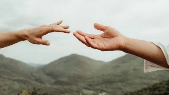 Bir ilişki içerisinde iken neden yalnız hissederiz?