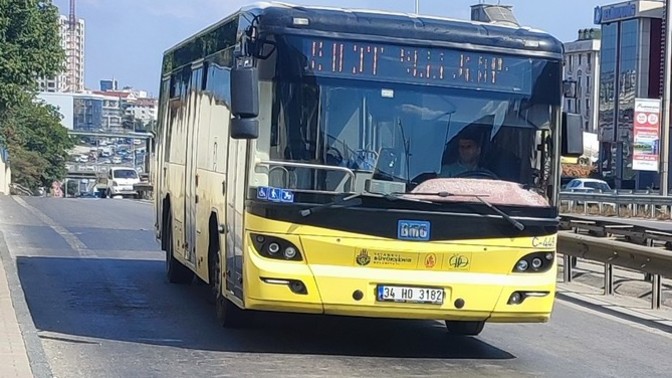 İstanbul'un efsane otobüsü 500 T'ye bindiniz mi?