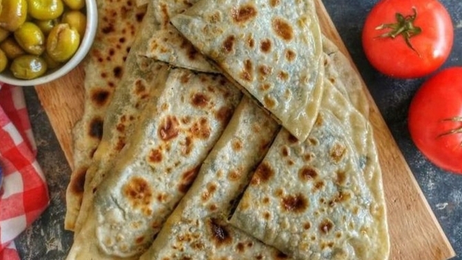 Ispanaklı krep VS ıspanaklı börek! Senin favorin ilk önce hangisi 😋👌?