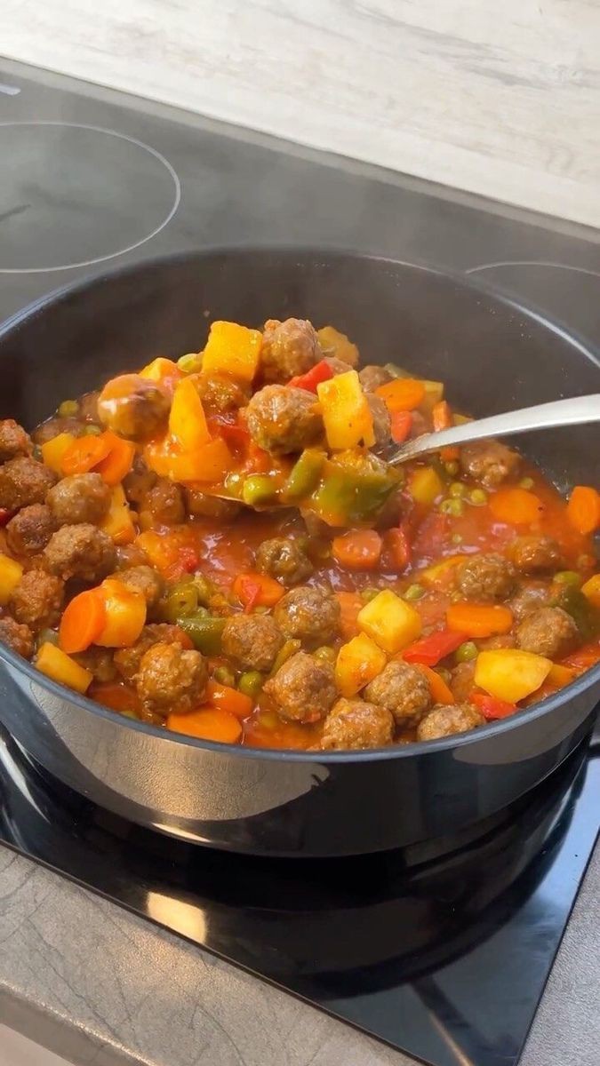 Güzel yemek yapmayı kimden öğrendiniz?