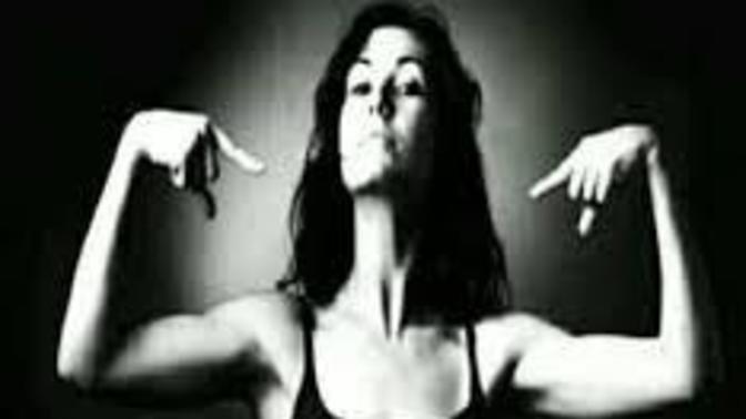 Başkasının yanında sesli video izlemek müzik dinlemek saygısızlık mı?