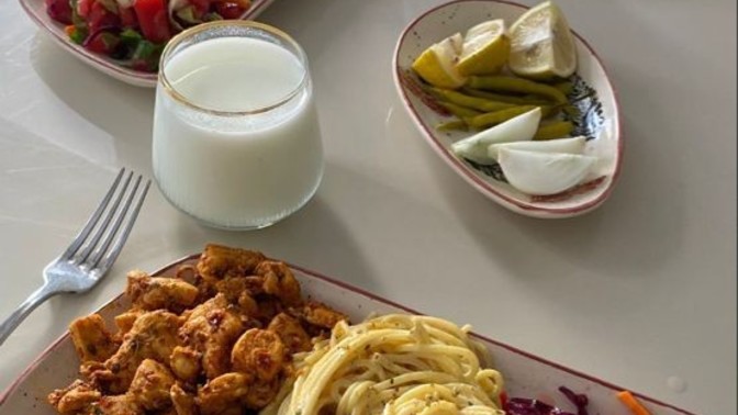 Size misafirliğe gelecek olsam bana hangi yemekleri yapardınız?