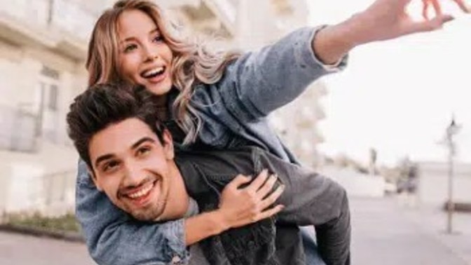 En garip ilişkiniz neydi?