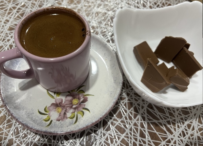 Kahvenizin yanına ne eşlik ediyor?