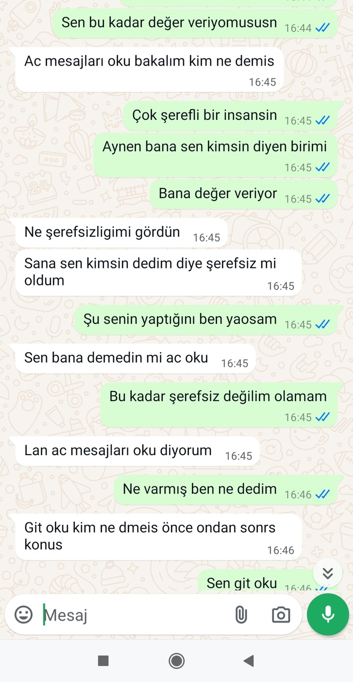 Böyle birinden uzakmi durmaliyim?
