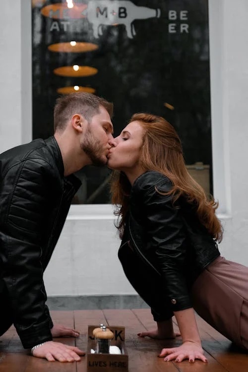 Evliler mi daha masum bekarlar mı sizce?
