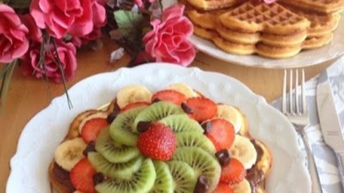 Waffle varken kim pankeke dönüp bakar, bakan var mı 😃😋?