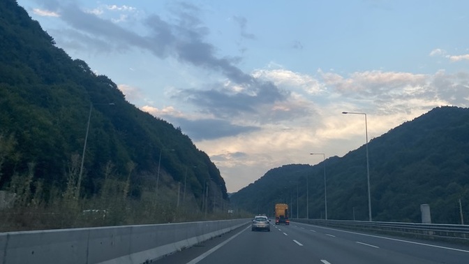 Yolculuk orman manzaralı mı, deniz manzaralı mı daha keyiflidir?