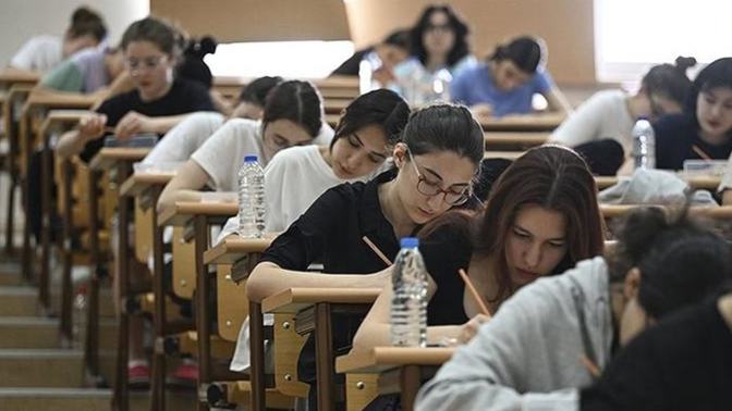 Bu YKS hikayesi seni şok edecek! Senin YKS yerleştirme sürecin nasıl gidiyor, istediğin yere girebiliyor musun?