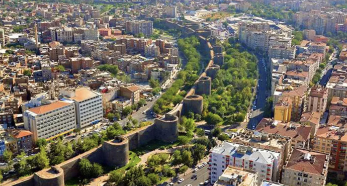 Diyarbakır, Time Dergisinde dünyada gezilebilecek ilk 100 yer arasına girdi. Hiç Diyarbakıra gittiniz mi?