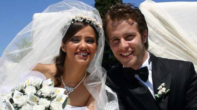 Düğün masrafları 1 milyon TL'yi aşmış erkeklerin evlilik düşünmesi artık saçma değil mi?