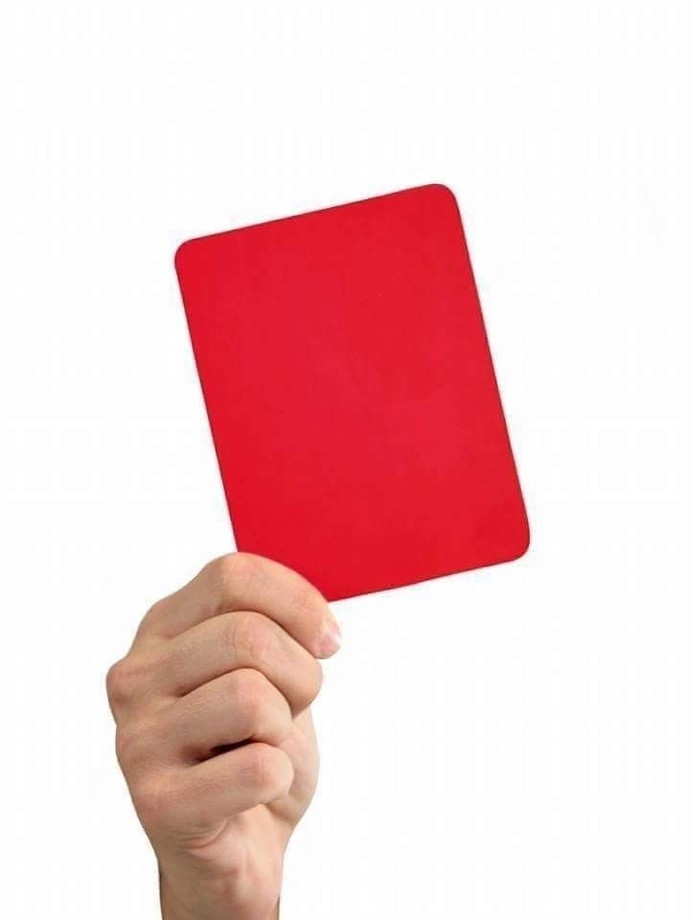 Flört evresinde hangi hatalar tam kırmızı kartlık?