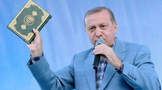 Yusuf Tekin neden istifa etmiyor, Erdoğan seçim öncesi mülakat yok dediği halde neden seçim sonrası mülakat devam ediyor?