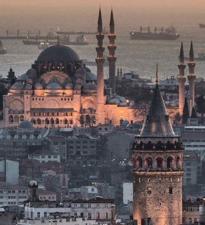 20 gece teheccüte kalkıp derdimizi Allah’a anlatıp dua edelim mi 20 gece Allah’a gidip derdimizi anlatsak bizi geri çevirmez?