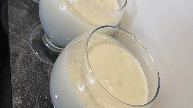 Sütlaç sever misiniz, kimler sütlaç yemek isterdiniz?