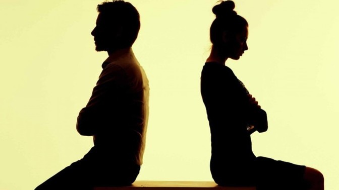 Asla sevgili olmak istemeyeceğiniz üç karşı cins özelliği sayar mısınız?