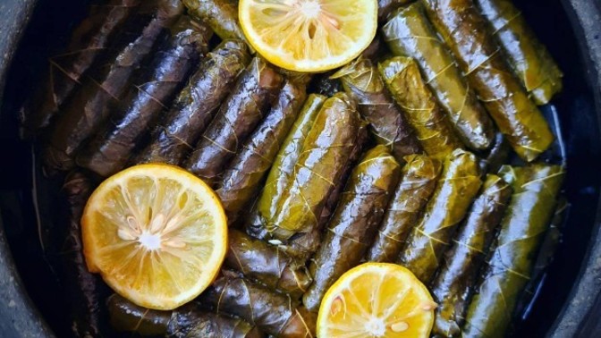 Lezzetli yaprak sarma için gizli tüyolarınız var mı?