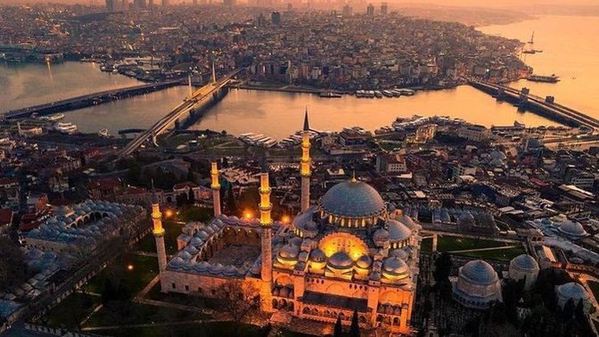 Türkiye, 31 Temmuz-7 Ağustos tarihlerinde 'eyyam-ı bahur' sıcaklarının etkisi altına girecek. Sıcak havayı seviyor musunuz?