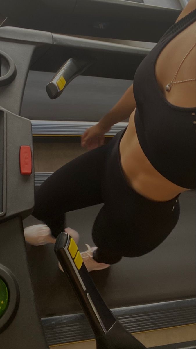 Sporu evde mi yaparsınız spor salonunda mı?