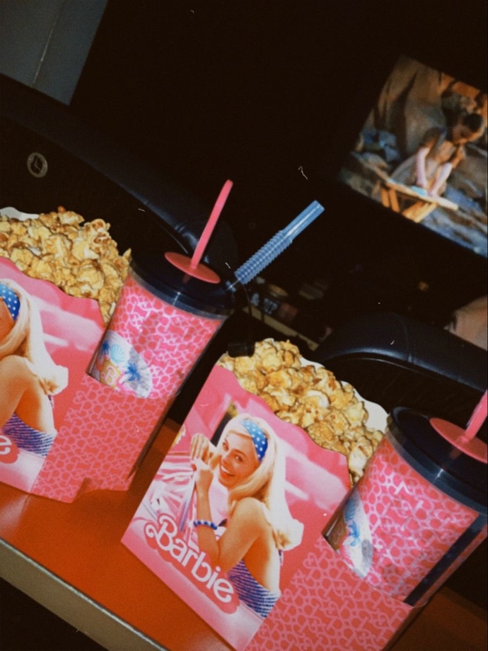 Sinema salonuna mısırınızı dışarıdan mı getiriyorsunuz yoksa sinemadan mı alıyorsunuz?