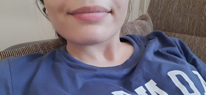 Güzel gloss önerir misiniz?