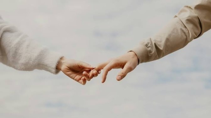 İlk aşkınız okul yıllarınızda mi oldu?