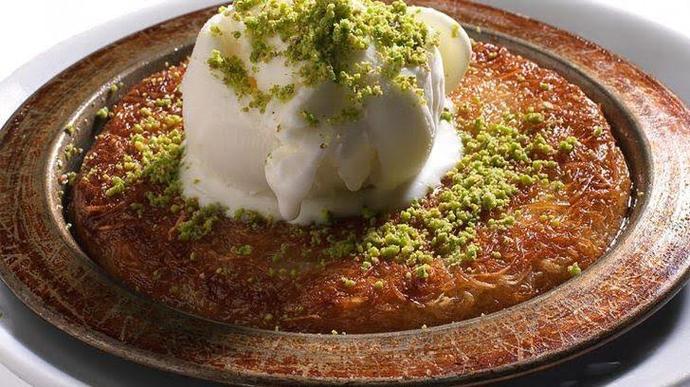 Kaymak en çok hangi tatlıya yakışır?