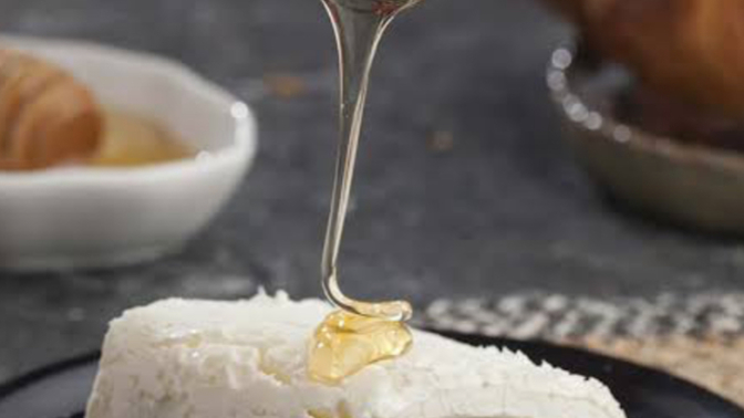 Kaymak en çok hangi tatlıya yakışır?