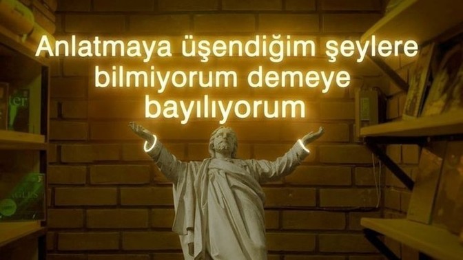 Anlatmaktan sıkıldığın bir şeyi anlatmaya üşendiğin oluyor mu?
