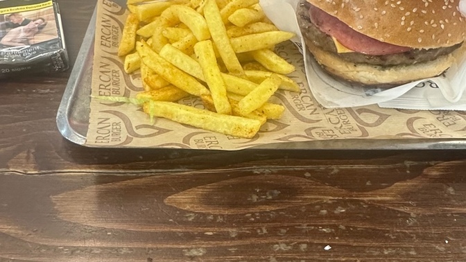 Hamburger sever misiniz?