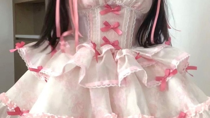 Kawaii modası, herkesi olduğundan küçük ve tatlı gösteriyor mu?