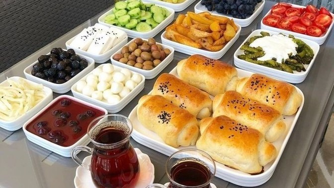 Kahvaltıda hamur işleri tüketir misiniz?