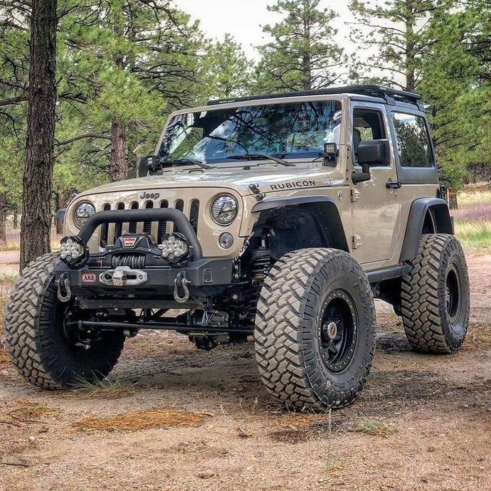 Tek kapı Wrangler Rubicon tercih eder misiniz?