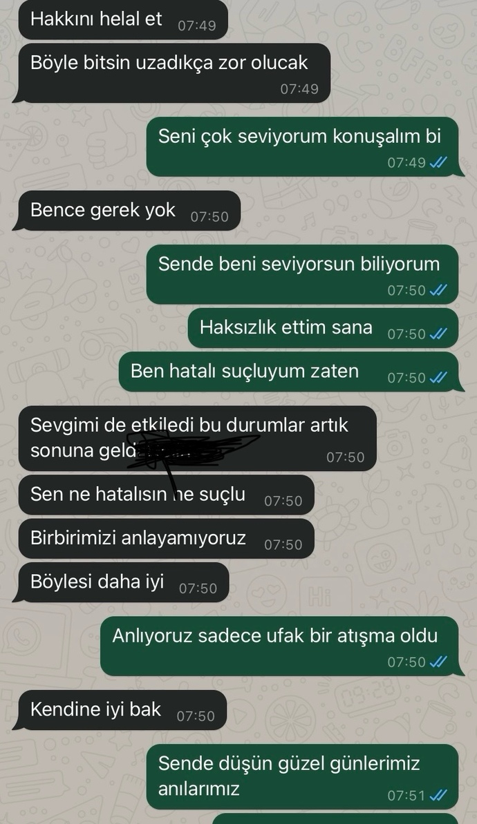 Şu mesajlardan ayrılan insan hakkında ne düşünürsünüz?