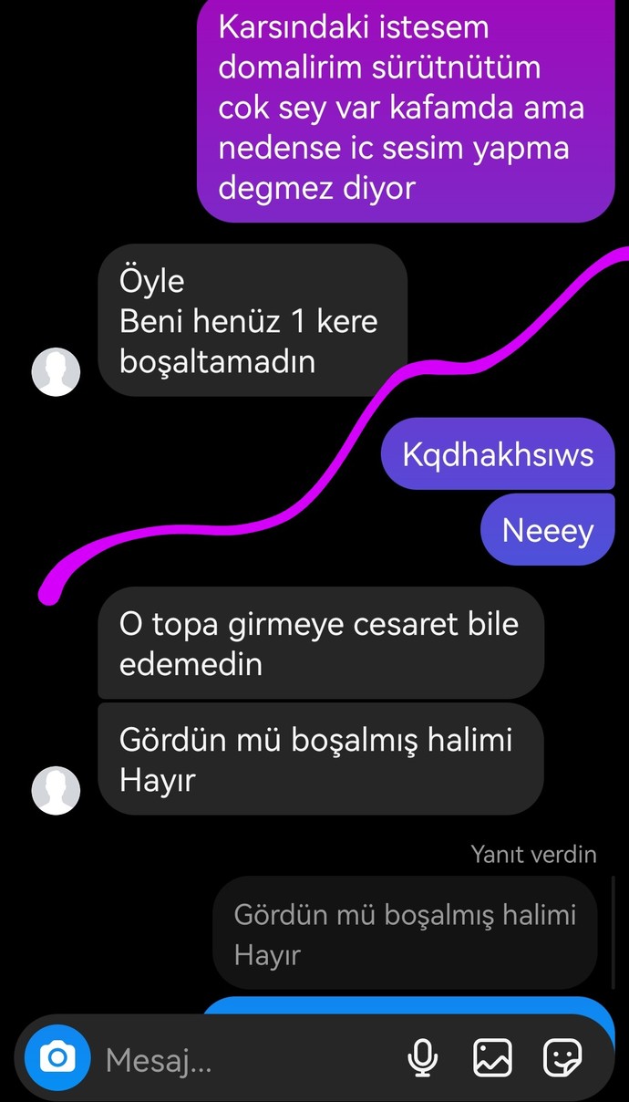 30 yasındaki adamı aylar önce boşalttım beni umursamadı, bencil gibi 3 ay sonra yazdı engelini kaldırmıştım bu adam şaka mıı?